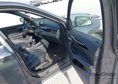 2018 BMW X1 xDrive28I из США, поврежденный, VIN WBXHT3C32J5K20782